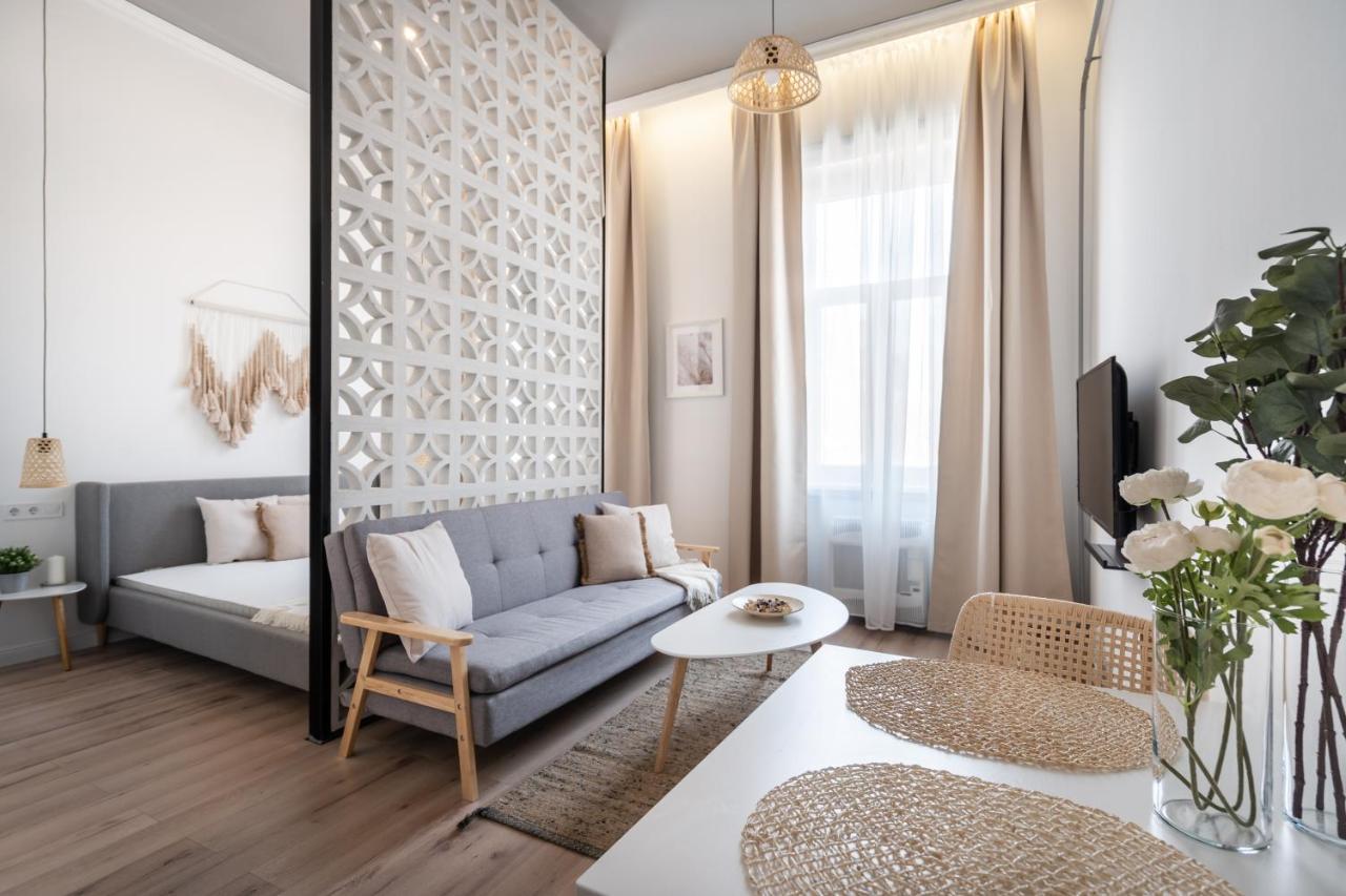 A62 - Akacfa Street Central Residence - Best Location By Bqa 부다페스트 외부 사진