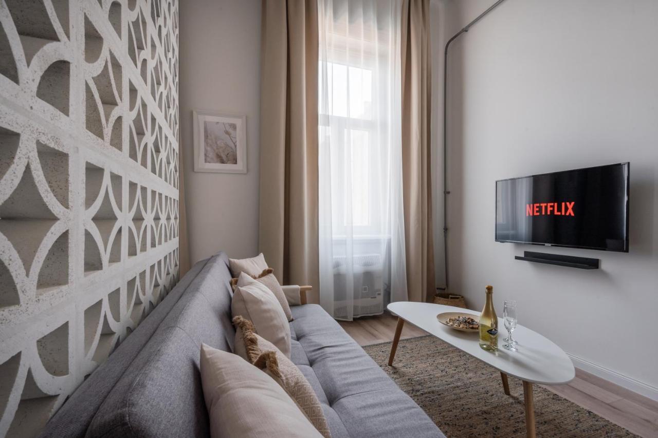 A62 - Akacfa Street Central Residence - Best Location By Bqa 부다페스트 외부 사진